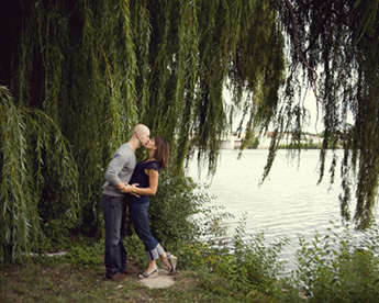 Aly + Ian – De Pere WI Engagement
