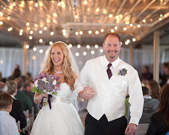 Brian + Christina – Greenleaf WI Wedding