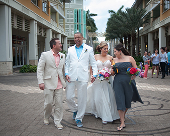 Jeff + Erica – Cayman Islands Wedding