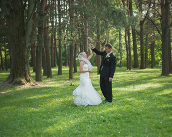 Heather + Drew – Green Bay WI Wedding
